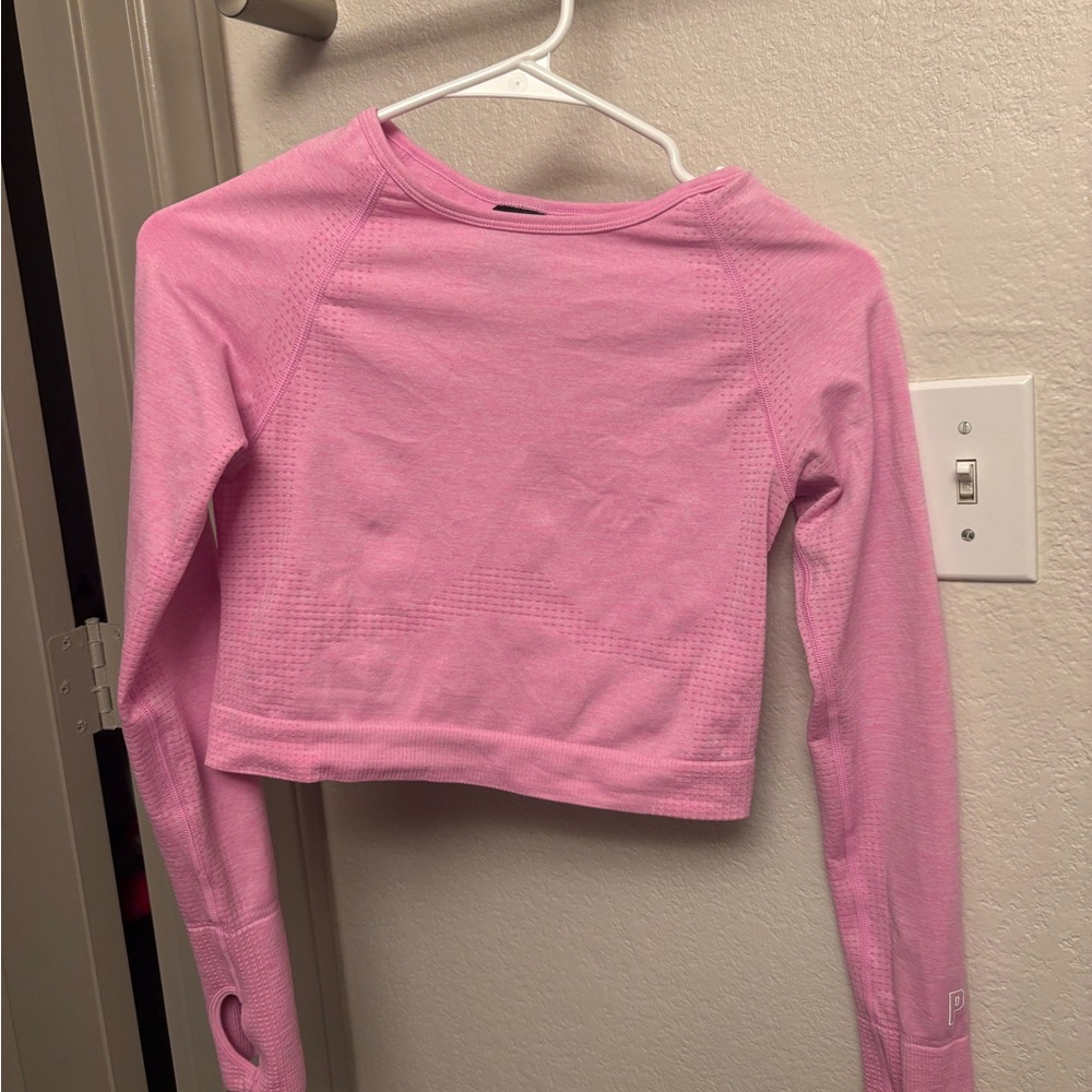PINK Victoria's Secret Light Pink Long Sleeve Crop Top